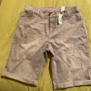 Children’s Place NWT denim shorts
